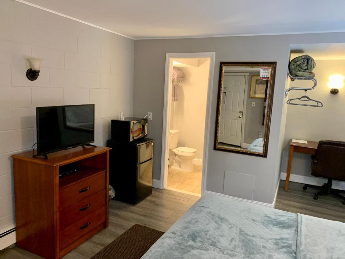 Hill Top Motel Wrightstown Екстер'єр фото